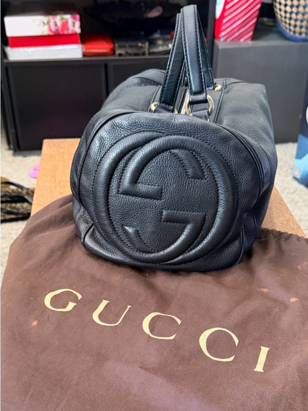 Gucci Black Pebbled Leather Soho Disco Bag with Interlocking G